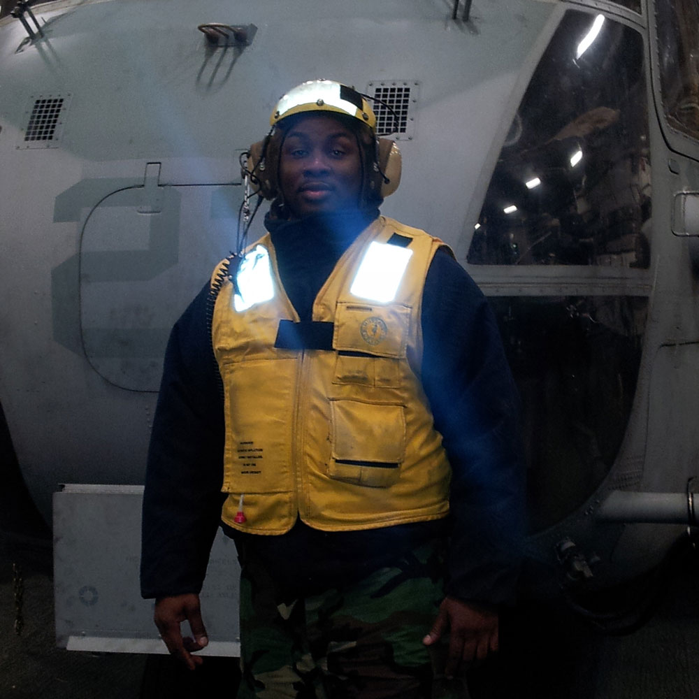 Dametrius Williams in Navy uniform