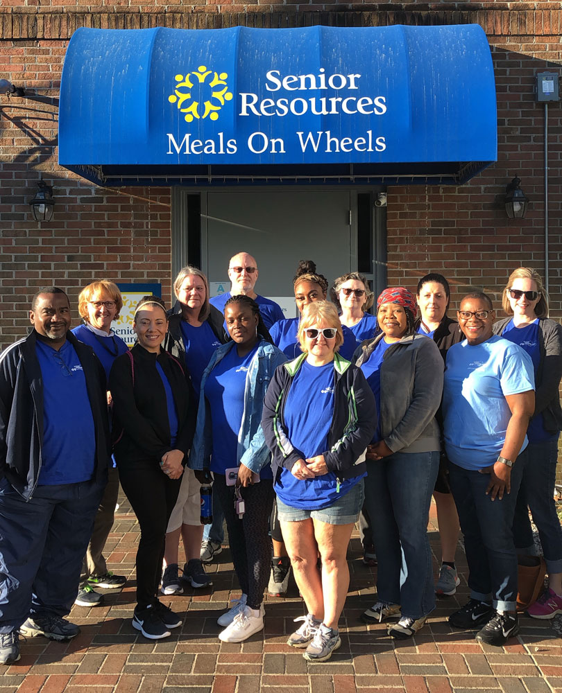 BlueCross employees volunteer with Senior Resources
